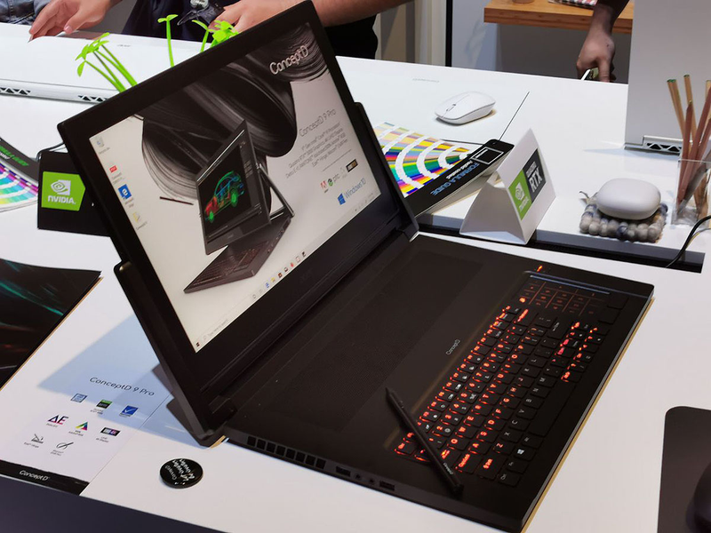 Illustration for article titled El último laptop profesional de Acer es una completa locura, pero necesitamos más locuras como esta
